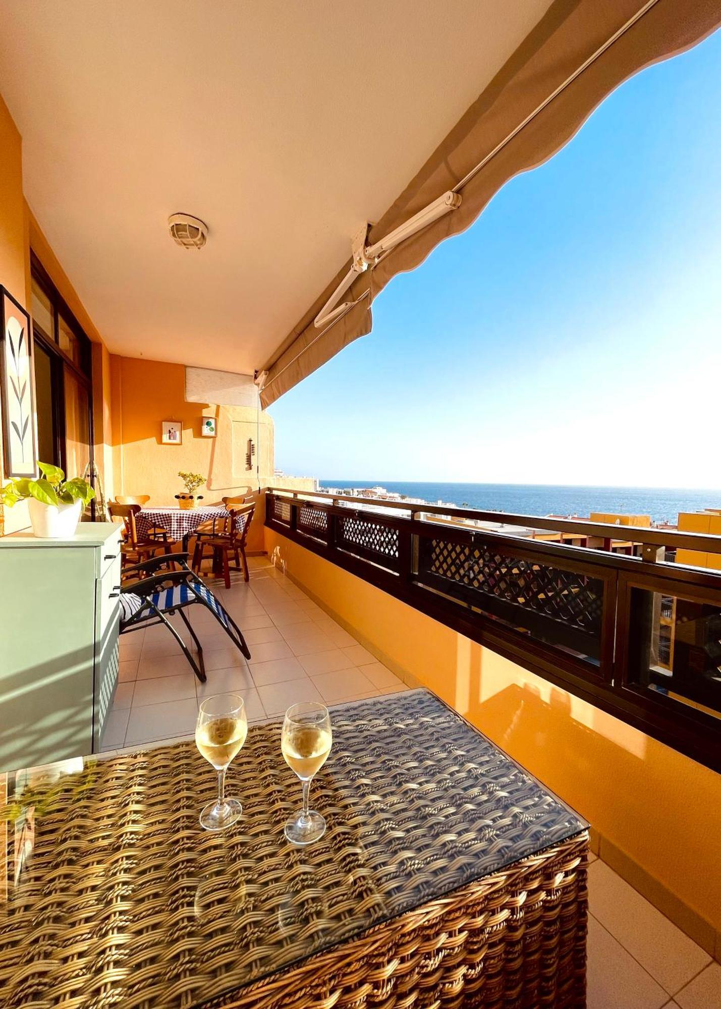 Casa Hugo - Ocean View, Quiet Pool, Fibre Net, Los Gigantes プエルト・デ・サンティアゴ エクステリア 写真